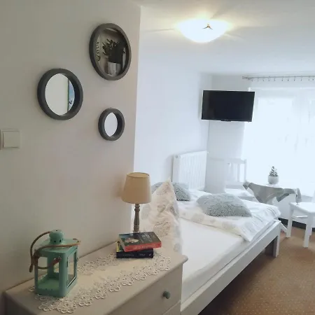 Szarotka בית אירוח קרפאז'